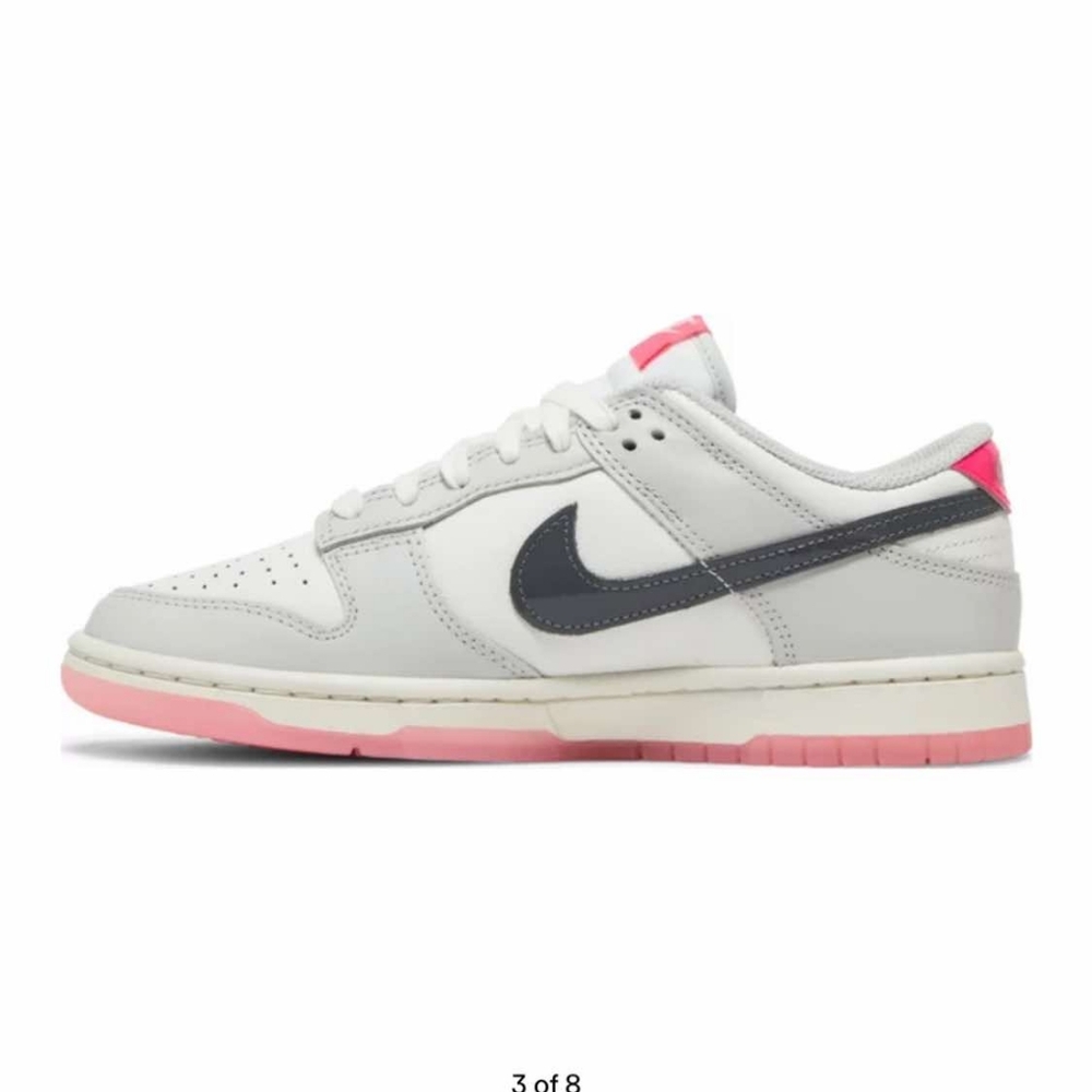Dunks - Picture 2 of 3